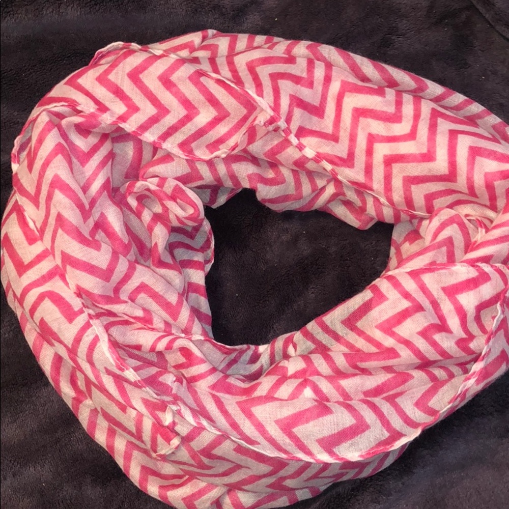 Infinity scarf